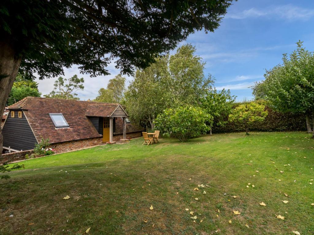Souters Cottage Annexe Чичестер Экстерьер фото
