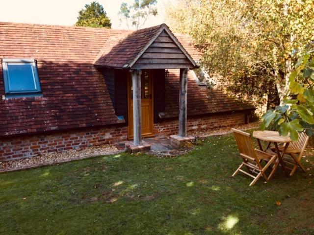 Souters Cottage Annexe Чичестер Экстерьер фото